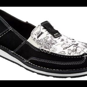 Ariat Cruisers Size 7